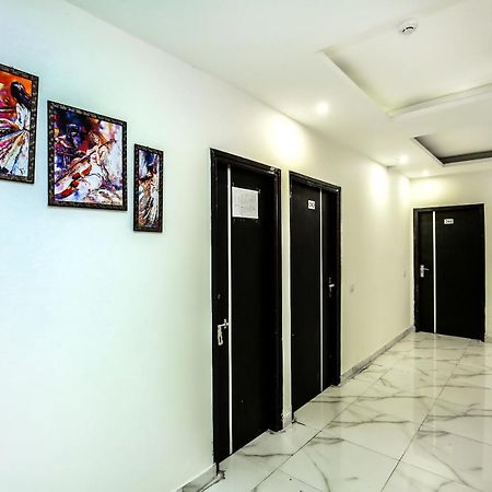 Hotel Wisteria -Main Highway Hotel Zirakpur 외부 사진